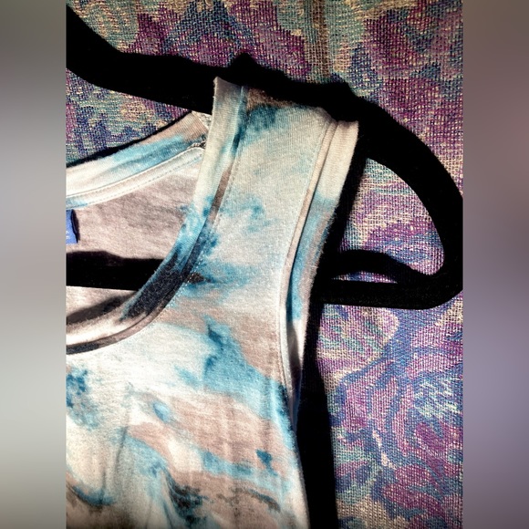 Simply Vera Vera Wang Tie Dye Tank Top Size PM Petite Medium - Picture 3 of 8
